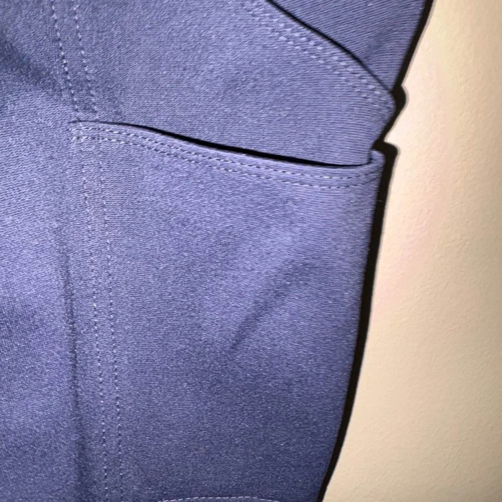 Carhartt Dark Blue Apparel with Logo - Picture 4 of 7